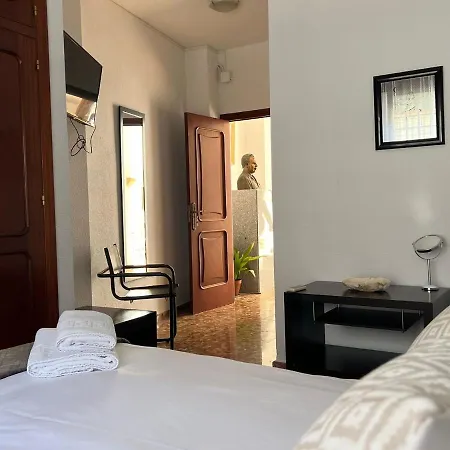 Casa Valenzuela Homestay