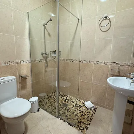 Casa Valenzuela Homestay